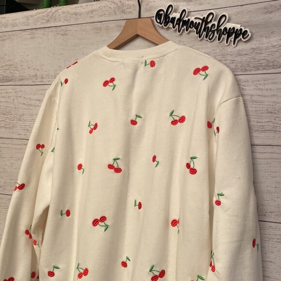 Vinyl Icons from TJ Maxx Embroidered Cherry Cherries Sweatshirt Sweatpants Set - Picture 13 of 13